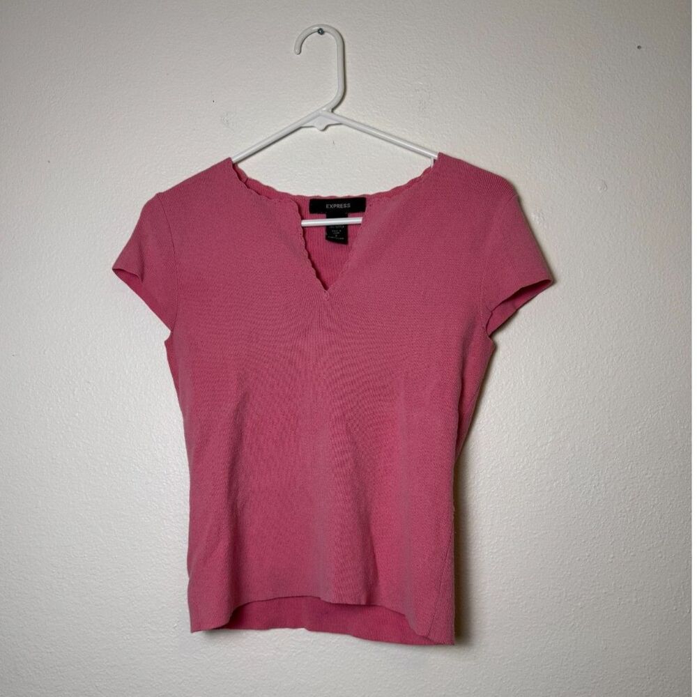 Express Womens S Pink Knit Top Scalloped V-Neck Short Sleeve Stretch